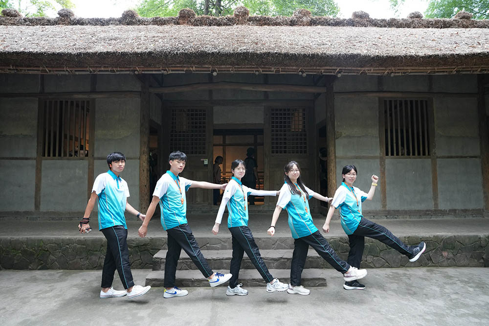 暑期文化考察團 -- 探索成都及臥龍國家級自然保護區-活動花絮36